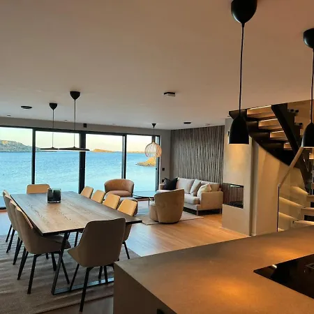 Oceanview Jacuzzi, Sauna & Sea Views Prázdninový dům *