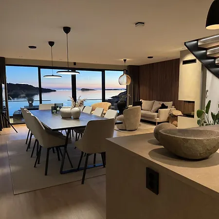Casa vacanze Oceanview Jacuzzi, Sauna&sea Views